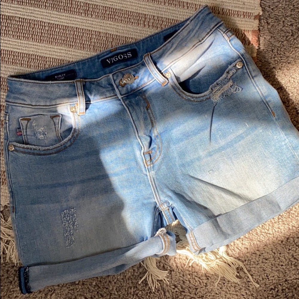 Vigoss Mid-Rise Marley Shorts